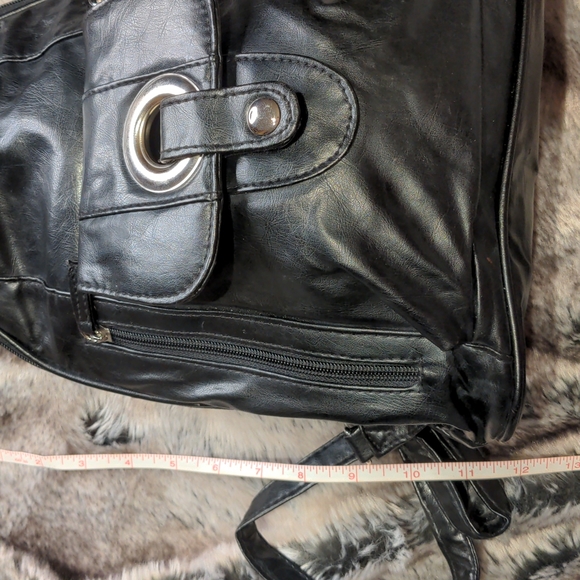 🌷Vegan Leather Backpack - Picture 9 of 16